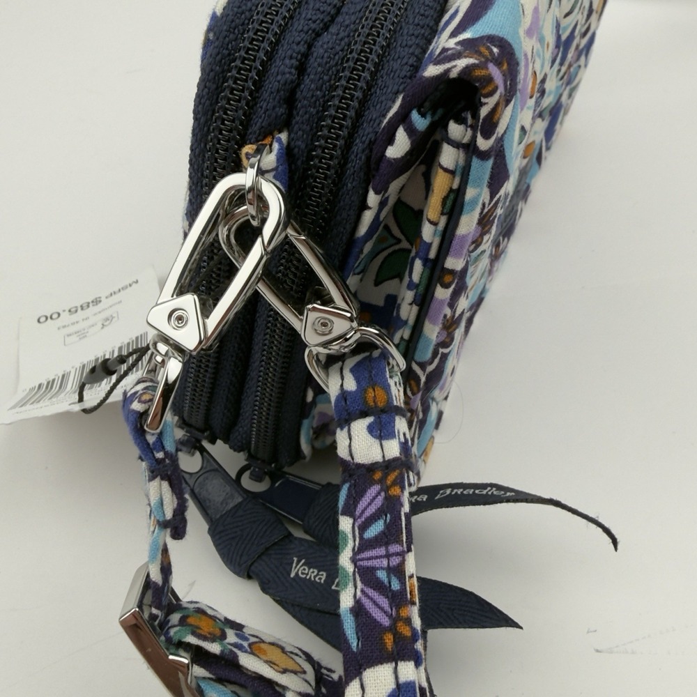Vera Bradley RFID 3-in-1 Crossbody Wristlet Wallet Lisbon Medallion Cool NWT - Picture 5 of 16